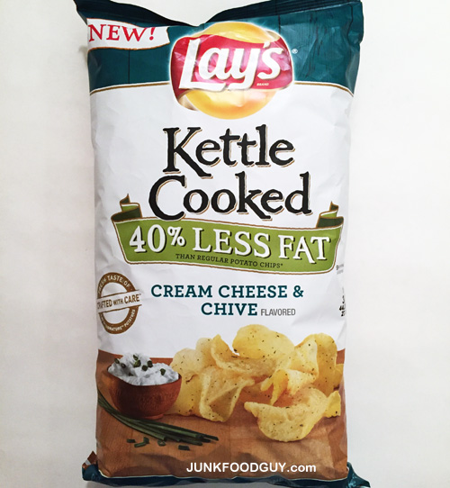 New Lay's Kettle Cooked 40% Less Fat Cream Cheese & Chive Potato Chips: The Money Shot